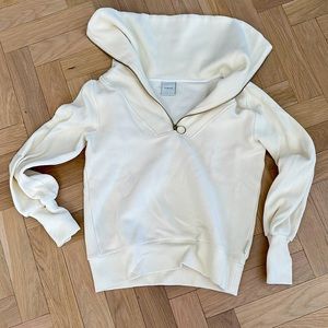 Varley sweatshirt